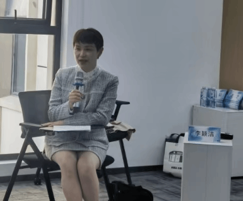 e4c7e16d8024e75daf307dfc2f3bb01f